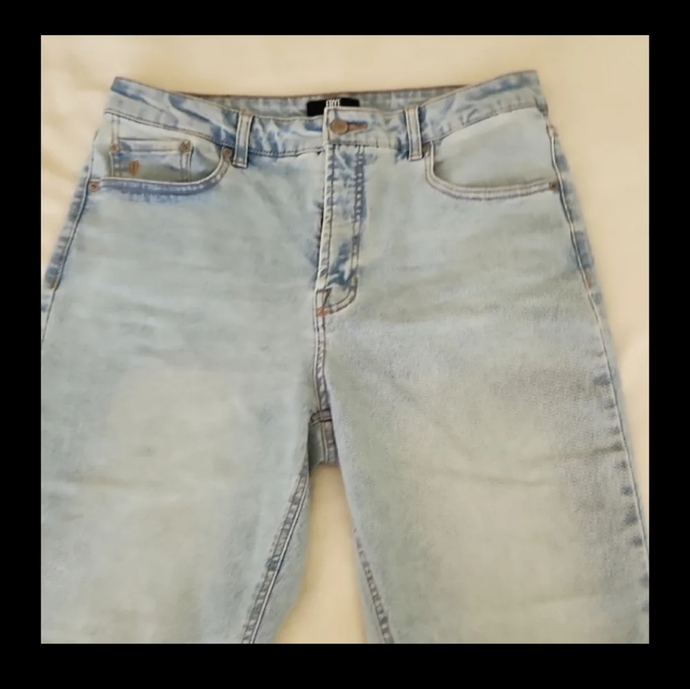 Frye Cropped High-Rise Denim Jeans In Stevie Wash Sz 12 - Picture 10 of 11